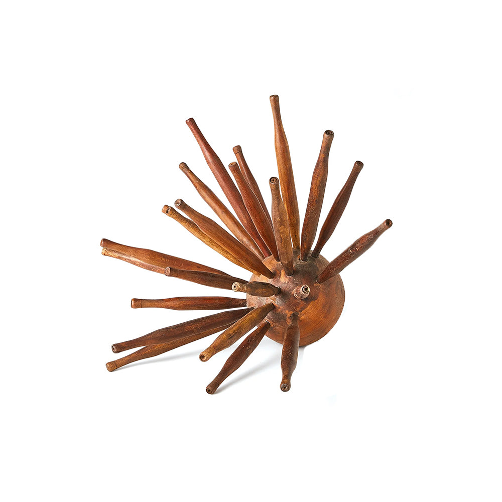 ESCULTURA TIPO ERIZO DE MADERA 45 CM